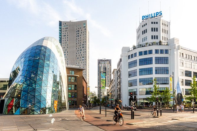 e-Scavenger hunt Eindhoven: Explore the city at your own pace - Strijp-S to Flying Pins, where you get more city energy from walking