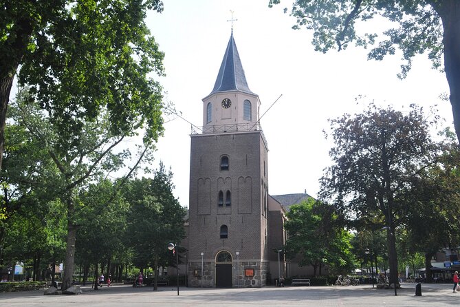 e-Scavenger hunt Emmen: Explore the city at your own pace - What this Emmen hunt really is: sightseeing with built-in momentum