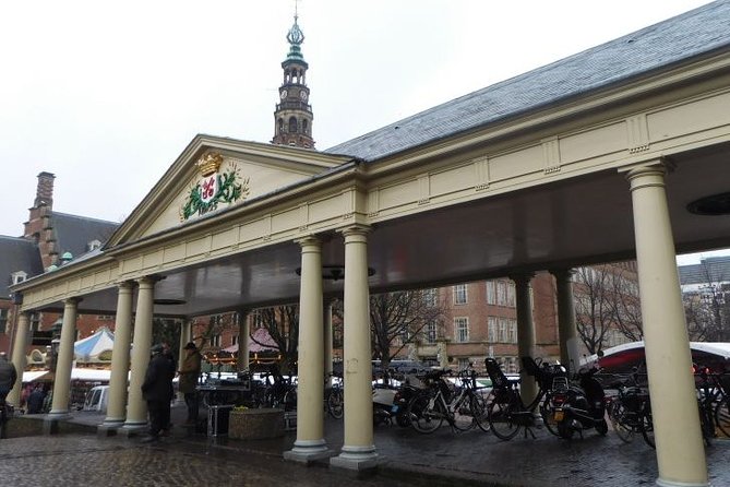 e-Scavenger hunt Leiden: Explore the city at your own pace - Garden and Pilgrimage Stops: Hortus Botanicus and the American Pilgrim Museum