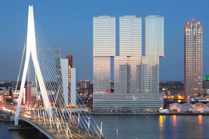 e-Scavenger hunt Rotterdam: Explore the city at your own pace - Stop-by-stop walkthrough: what each area feels like on the way