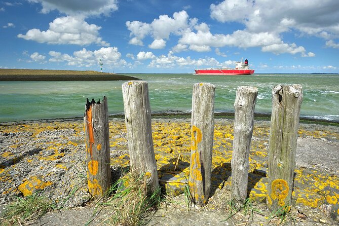 e-Scavenger hunt Terneuzen: Explore the city at your own pace - Starting at Noordstraat 5, and getting going without stress