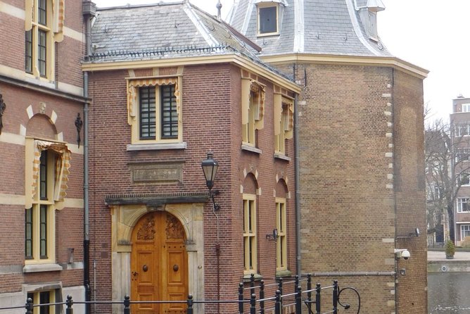 e-Scavenger hunt The Hague: Explore the city at your own pace - The one catch: app setup and clarity can make or break it