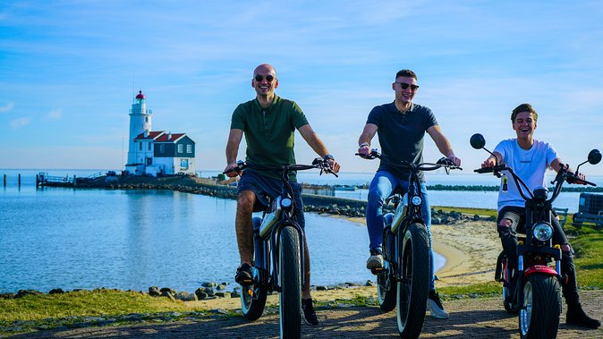 E-scooter rental Volendam - Countryside of Amsterdam - Optional Marken trip: a 10 kilometer dike crossing, bridges, and a boat back