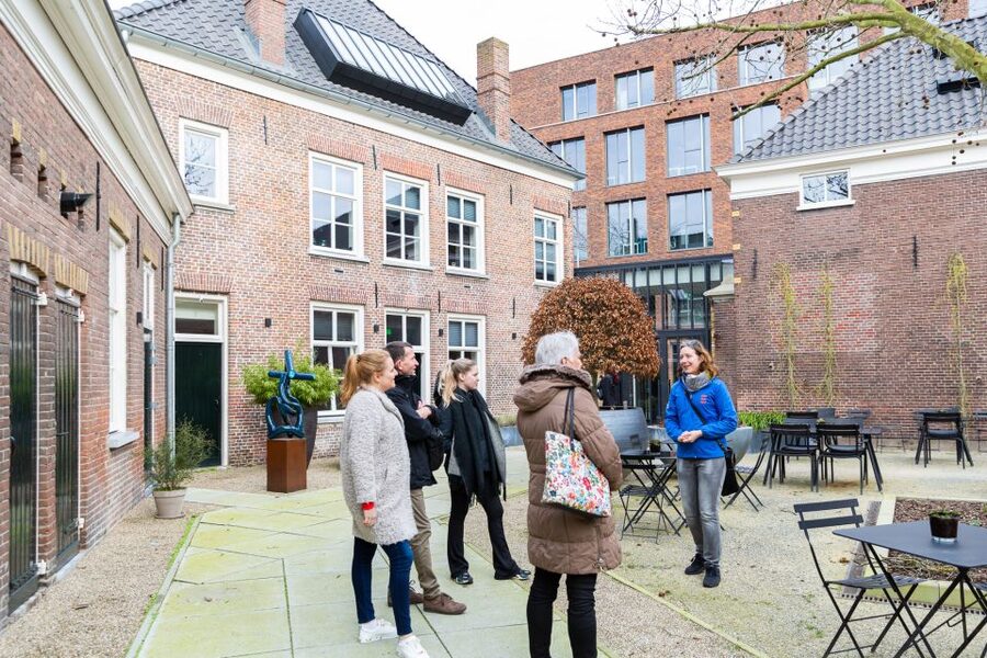 Eindhoven: City Center Walking Tour - St. Catharinakerk: the old anchor in the middle of change