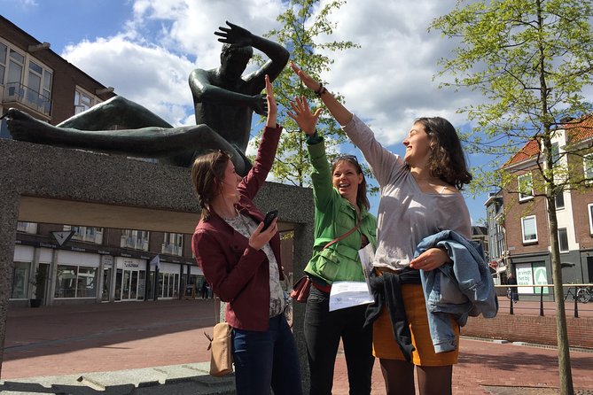 Exciting Murder Mystery - Interactive city walk in Groningen - How the selfie-and-clue murder game actually plays out