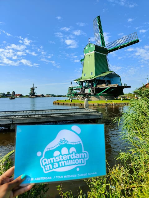 Excursion from Amsterdam to the windmills of Zaanse Schans - The Zaanse Schans Windmills: more than postcard scenery
