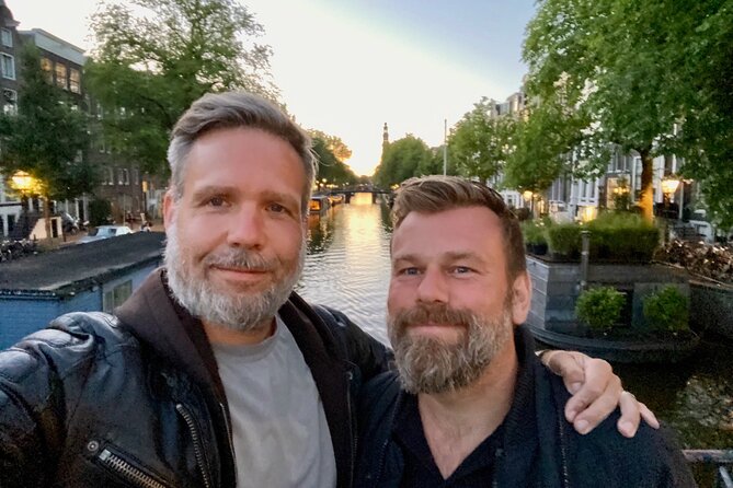 Explore hidden streets with friends - Private Tour - The Jordaan: Hidden Streets, Real Squares, Local Feel