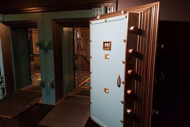 Financial History Tour - Beurs van Berlage: the exchange building that shaped Dam-area finance