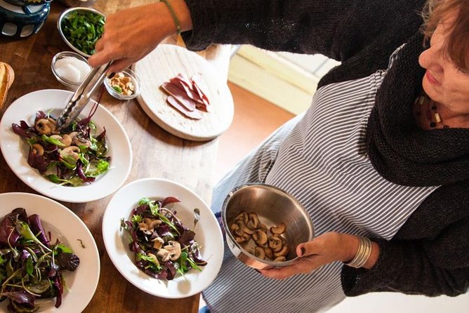 French Bistro-Style Dinner Overlooking Amsterdam's Canals - Who should book this canal dinner (and who might pass)