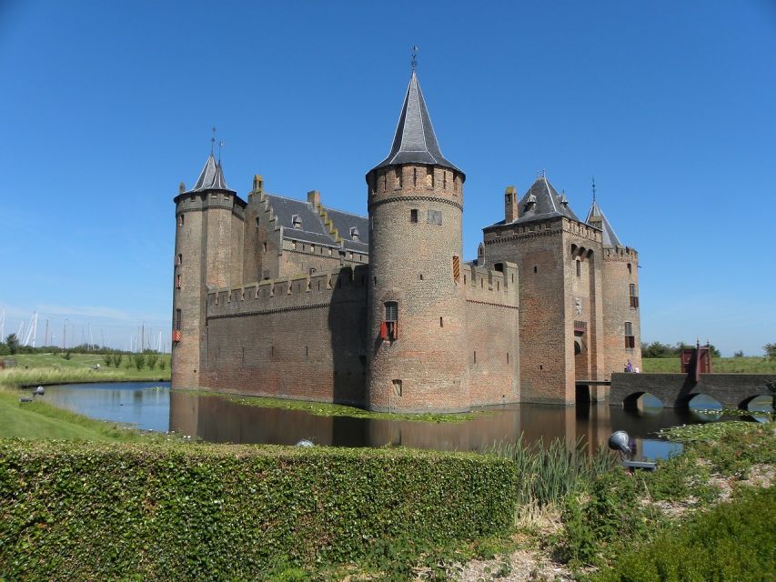 From Amsterdam: Private Day Trip to the Dutch Castles - From Amsterdam pickup to a well-paced castle day