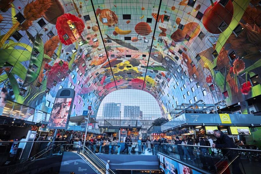 From Amsterdam: Rotterdam, Delft & The Hague Guided Day Tour - Markthal Rotterdam: quick time in a food-and-design space