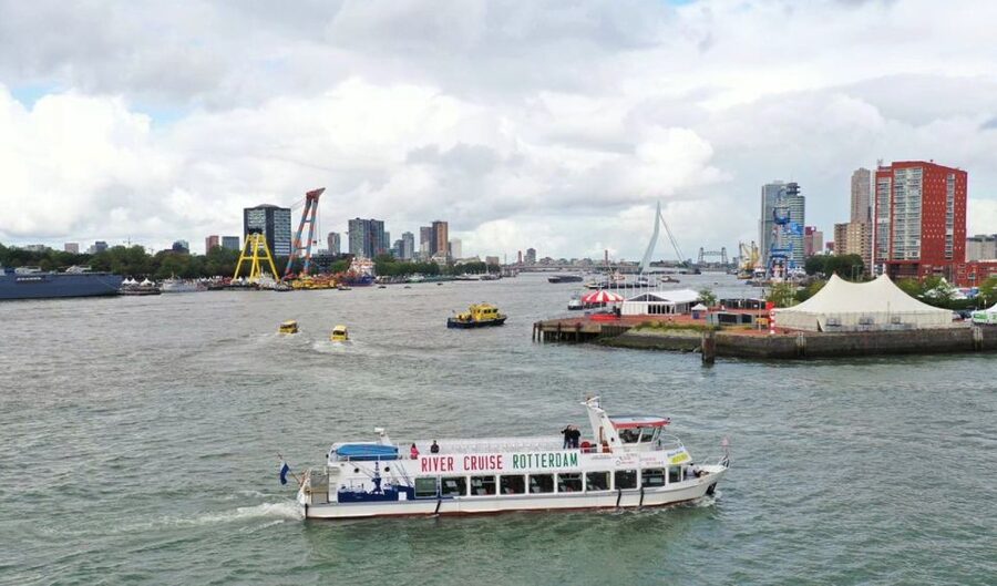 From Amsterdam: Rotterdam, Delft & The Hague Guided Day Tour - Madurodam: miniature fun with real Dutch charm