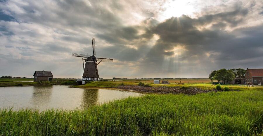 From Katwijk: Kaag Lakes Cruise - Groene Hart countryside, seeing the Netherlands as farmland and water