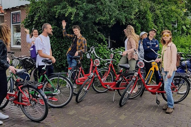 Full-Day Private Guided Countryside Tour from Amsterdam by Bike - Meeting at Starbikes near Amsterdam Centraal