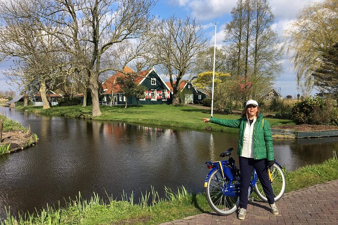 Full-Day Private Guided Countryside Tour from Amsterdam by Bike - Stop 4: Broek en Waterland town walk, Golden Age angles, and Dutch pancakes