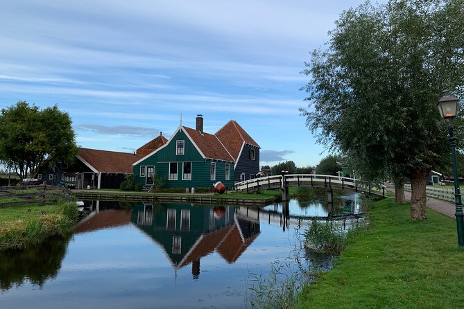 Giethoorn, Afsluitdijk, Zaanse Schans Day Tour Incl Hotel Pick Up - Price and Value: Is $156 Fair for What You Get?