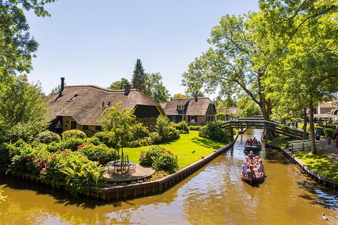 Giethoorn and Afsluitdijk Day Trip from Amsterdam with Boat Trip - Price and Value: What You’re Really Paying For