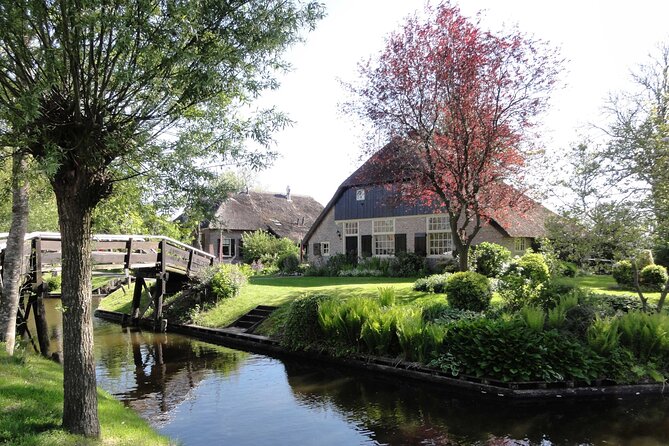 Giethoorn Day Trip from Amsterdam With Cruise and Cheeseplatter - Who Should Book This Giethoorn Day Trip (and Who Might Not)