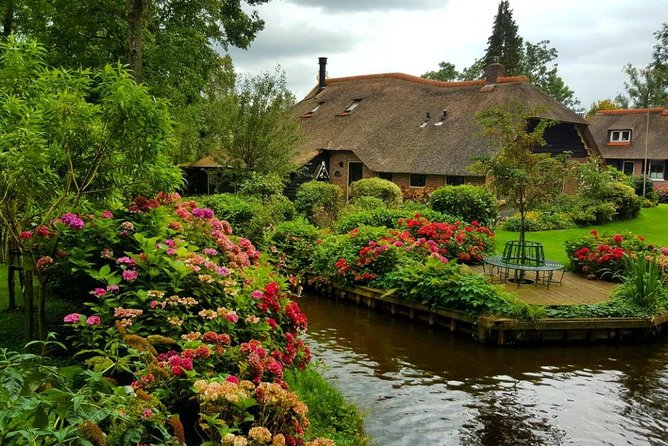 Giethoorn Guided DayTrip from Amsterdam - Key highlights at a glance
