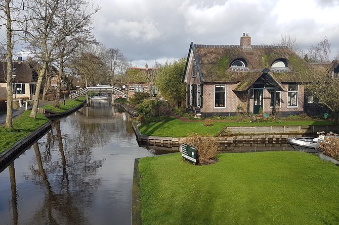 Giethoorn Small-Group Tour from Amsterdam (Max. 8 People) - Timing that makes the trip feel smooth, not rushed