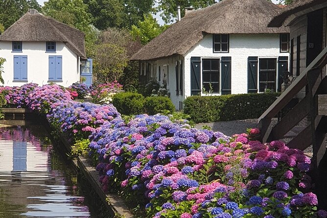 Giethoorn, Zaandam & Zaanse Schans Day Tour w/ Small Boat Ride - Price and Value: Is It Worth $166.96?