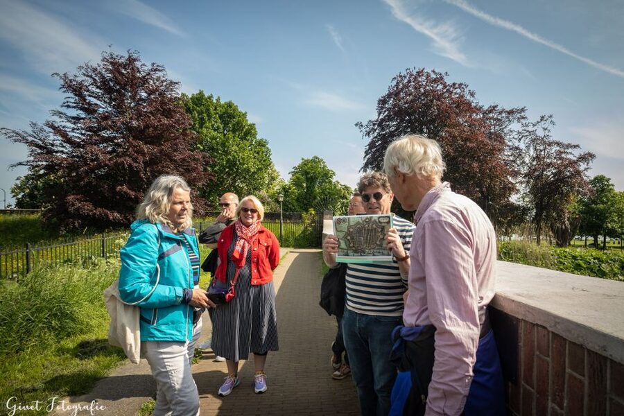 Gorinchem: Highlights Tour with local guide - The Great Tower Stop, and How It Helps You Read the City