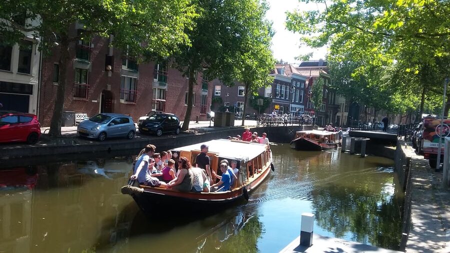 Gouda: Historical Canal Cruise - Should you book the Gouda Historical Canal Cruise?