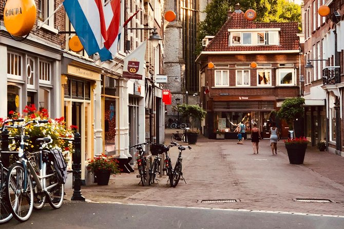Gouda Private Walking Tour: History, Architecture & Cheese - What this private Gouda tour really feels like