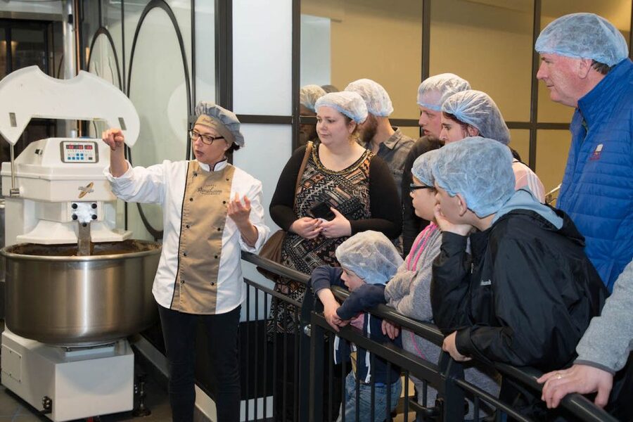 Gouda: Syrup Waffle Factory Ticket with a Waffle - What Happens First Inside: History, Aroma, and Early Sampling