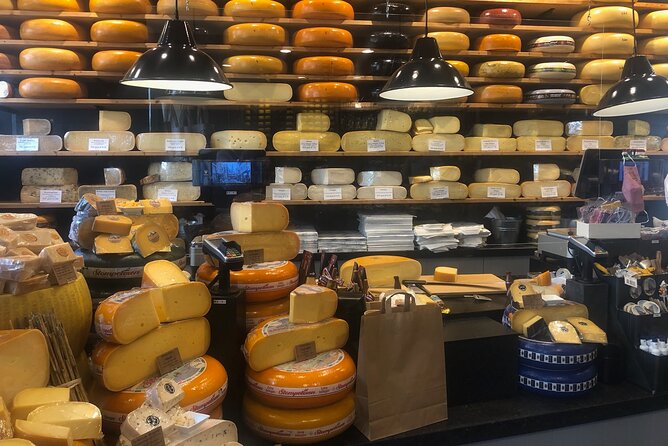 Gouda, Witches & Cheese - Private Day Tour - Gouda Without the Rush: De Waag, Town Hall, and Sint Jan Church