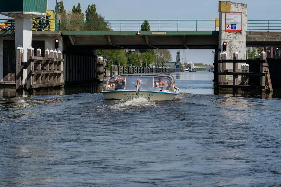 Groningen: City Canal Cruise - How the Audio and Text Guide Works (and How to Catch It All)