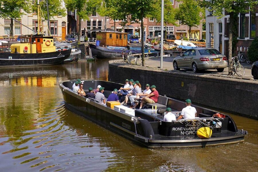 Groningen: Open Boat City Cruise - 1 hour on the water: pacing that fits real itineraries