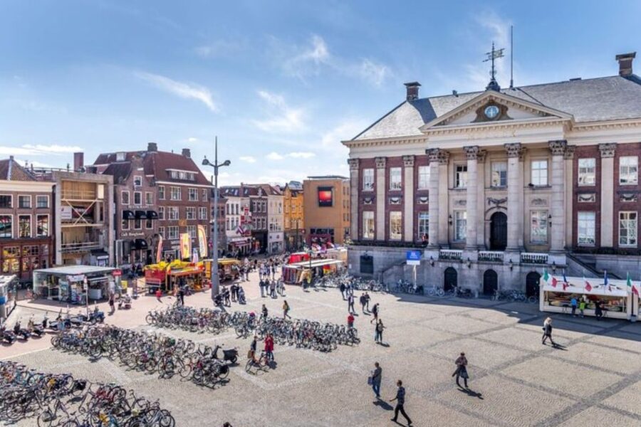 Groningen: Private custom tour with a local guide - Key things you’ll notice right away
