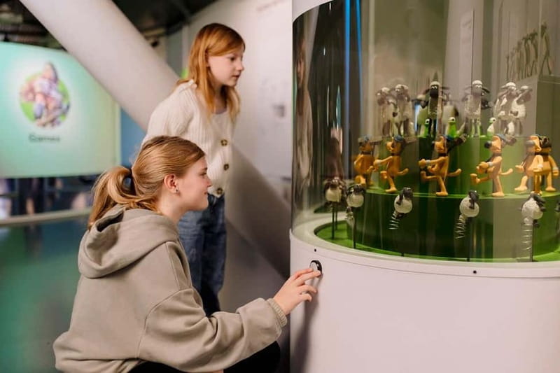 Groningen: Storyworld Museum at Forum Groningen - Interactive stations for cartoon, stop-motion, and game creation