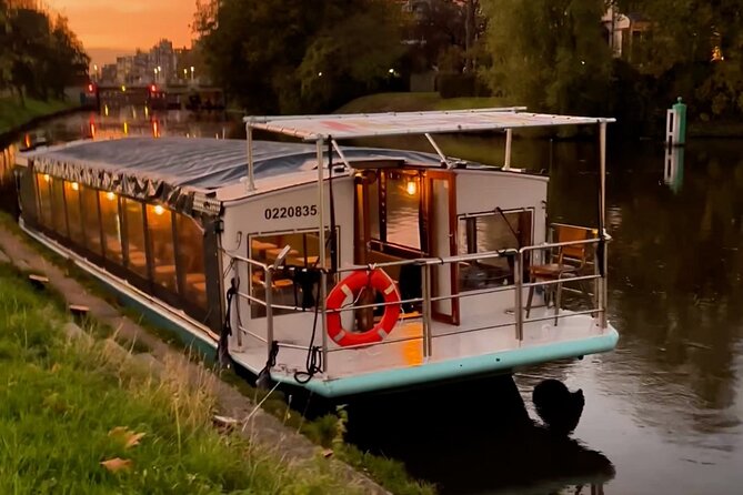 Groningen: Terrace Boat Experience with a Cozy Bar: 1.5 Hours - Oosterhaven to central Groningen: where the boat gives you views