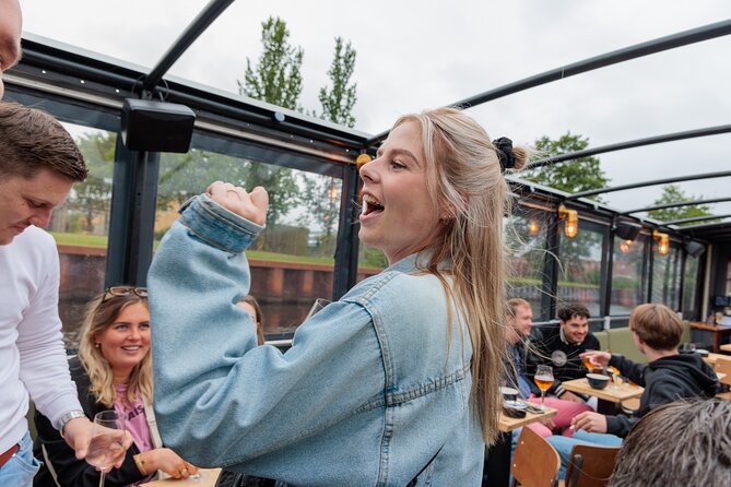 Groningen: Terrace Boat Experience with a Cozy Bar: 1 hour - How to get the most out of the short ride (and avoid disappointment)