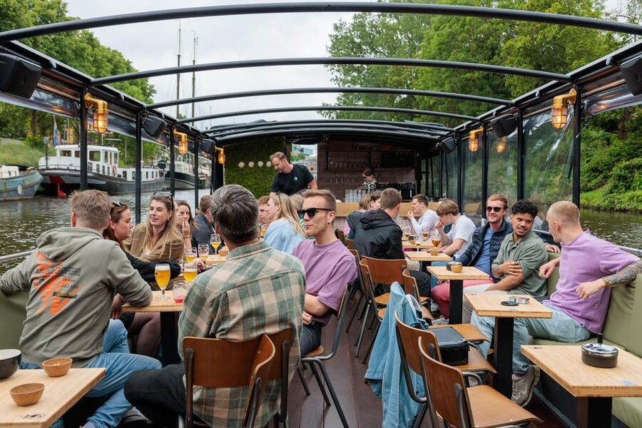 Groningen: Terrace Boat Experience with a Cozy Bar - Boarding near Groningen Central Station, and why location matters