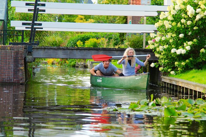 Guided Canoe Adventure with Picnic Lunch in Waterland from Amsterdam - Canoe time in the nature preserve: what you’re actually doing