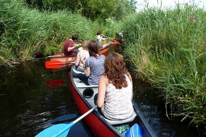 Guided Canoe Adventure with Picnic Lunch in Waterland from Amsterdam - Village house intro: where you set expectations and learn the “why”