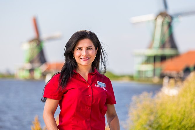 Guided Day Trip - Volendam, Zaanse Schans, Marken & Edam - Group size and staying on schedule: the real make or break