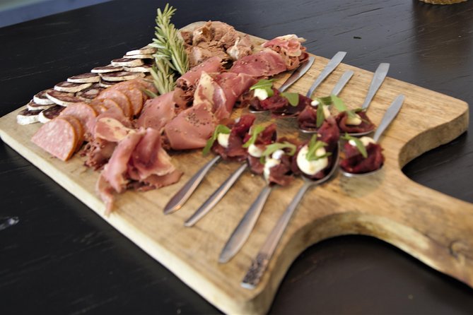 Guided Food Tour Haarlem (4-8 guests) - Old City - Meet guides like Rene and Dan, and hear the chef angle