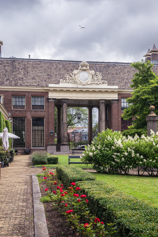 Haarlem Highlights Bike Tour - Bike Comfort and Limited Groups for Better Stops