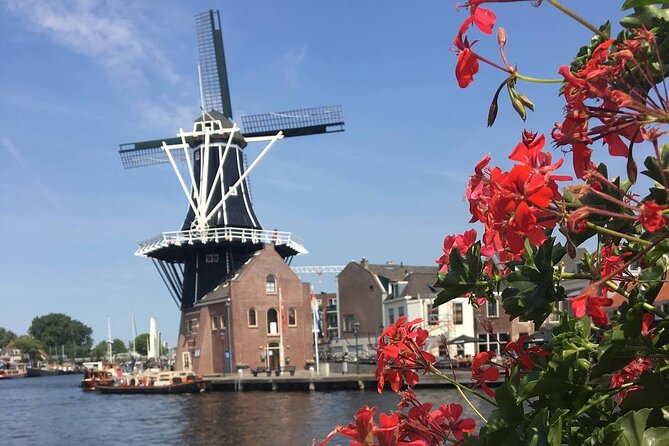 Haarlem Old Town Private Walking Tour - Haarlem Centraal Station, Then Straight Into Dutch Turning Points