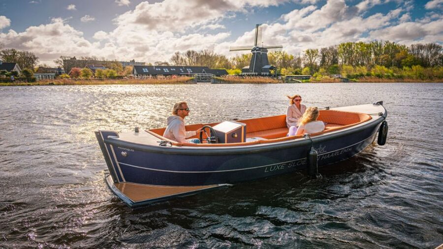 Haarlem: Self-Drive Private Electric Boat Rental - Your Host Briefing: How to Turn Tips Into Great Views