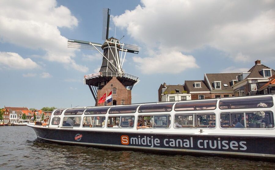 Haarlem: Sightseeing Canal Cruise through the City Center - Timing and why 50 minutes works better than a longer cruise