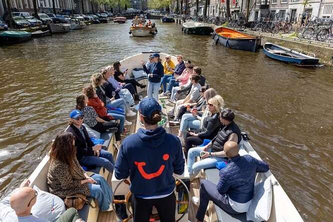 Highlights and Local Insights Canal Cruise Tour in Amsterdam - What you should know before you go (the practical bits)