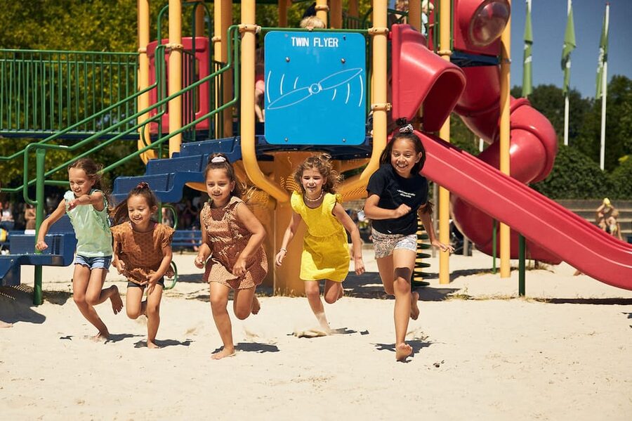 Hilvarenbeek: Speelland Beekse Bergen Entrance Ticket - Beyond the splash zone: pedalboats, minigolf, trampolines, and island fun