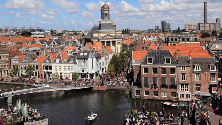 Historical Leiden: Private Walking Tour with a Local Guide - Why Leiden history feels more personal than a big-city day