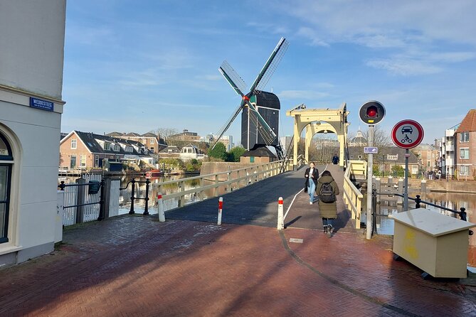 Historical Private Tour of Delft and Leiden including Transfer - Morspoort and old city gates: getting the medieval frame right