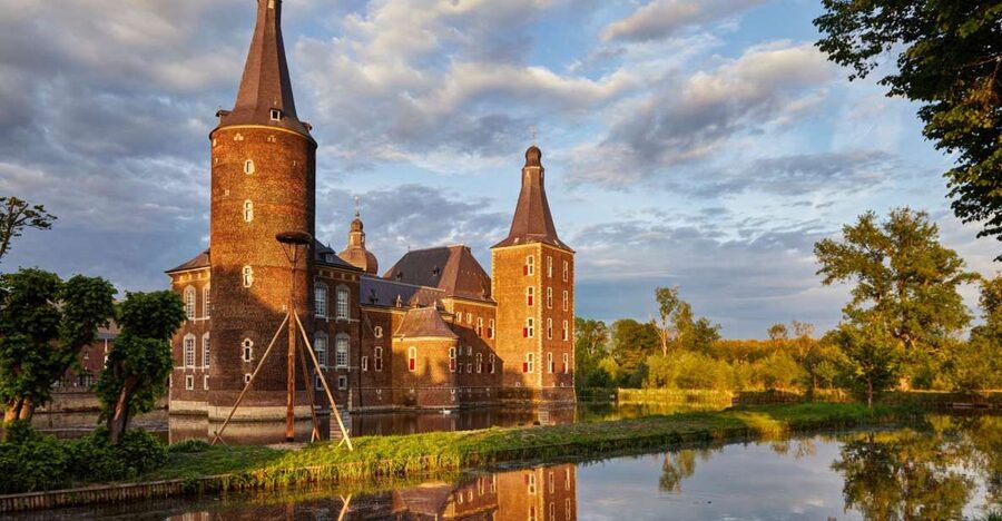 Hoensbroek: Entry Ticket to Hoensbroek Castle - Key highlights you should care about